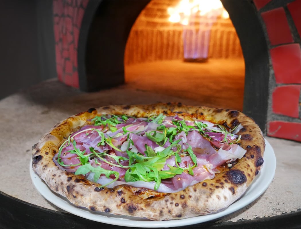 Pizzeria La Plancha 1